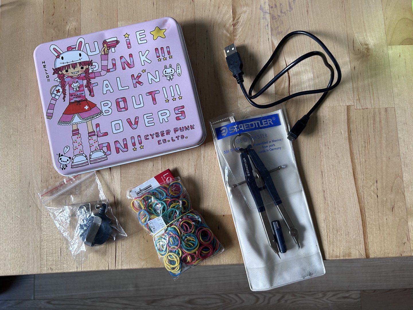 #freecycle Stationery items thumbnail