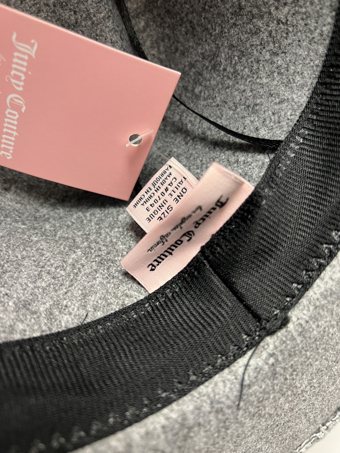 (Brand New) Juicy Couture Fall Hat image indicator(5)