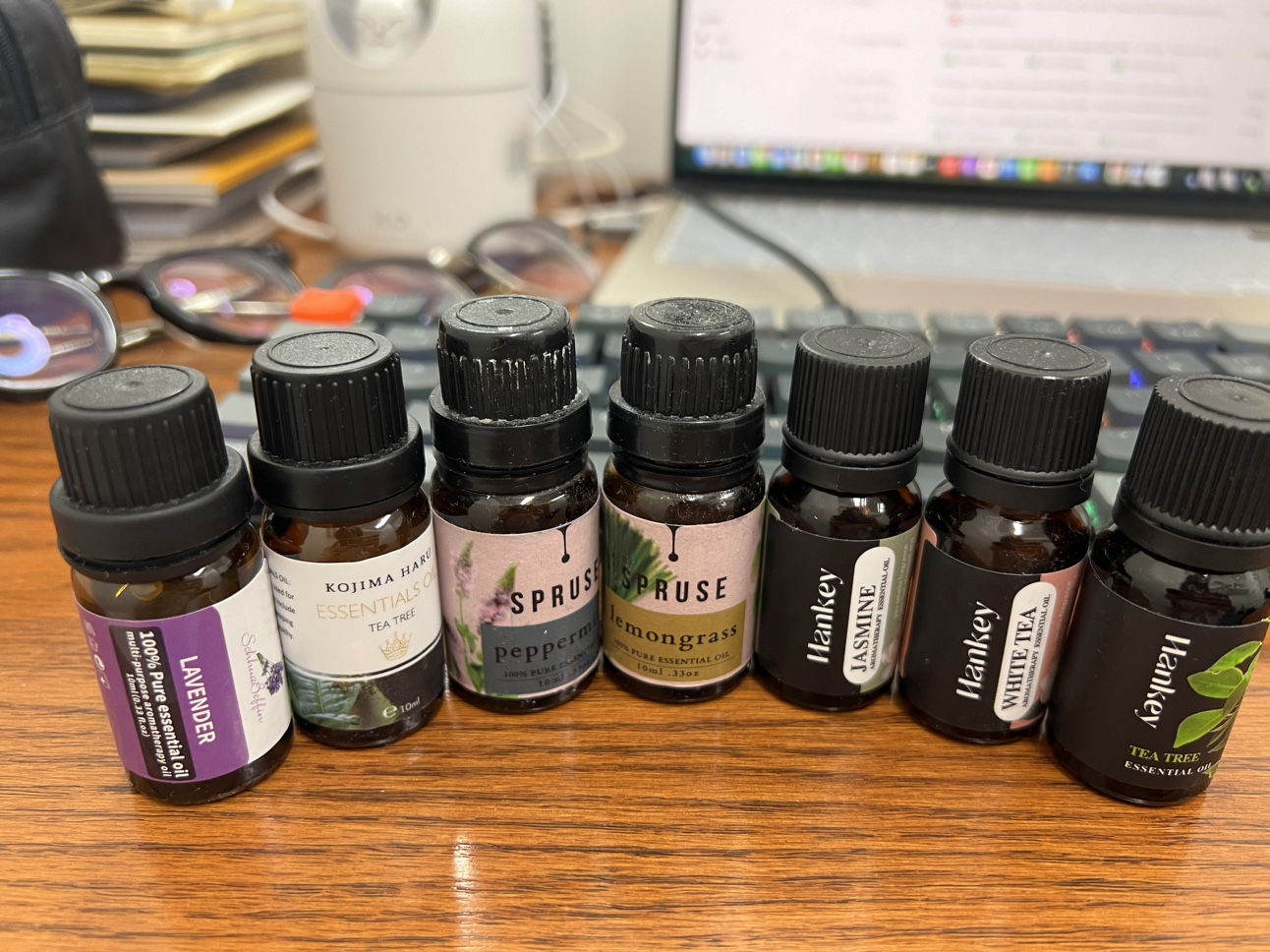 Essential oil diffuser - free essential oil - photo 4