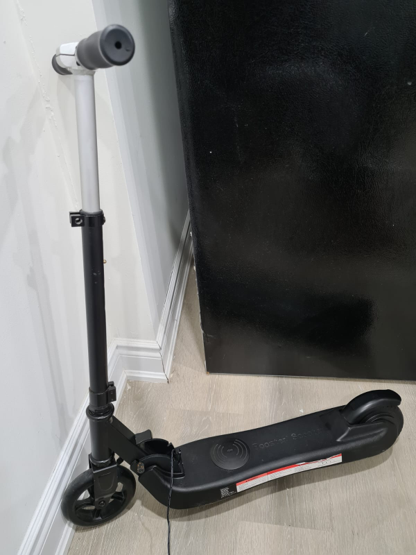 Kids Electric Scooter Booster KickScooter Q3 kids