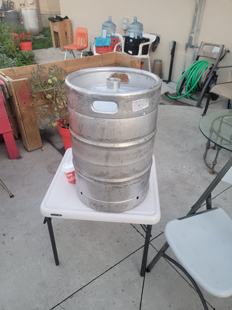 stainless steel beer keg