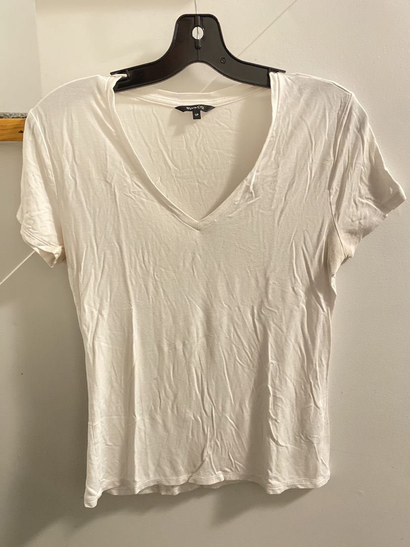 Closet clear out - all items must go! 💰 image indicator(5)