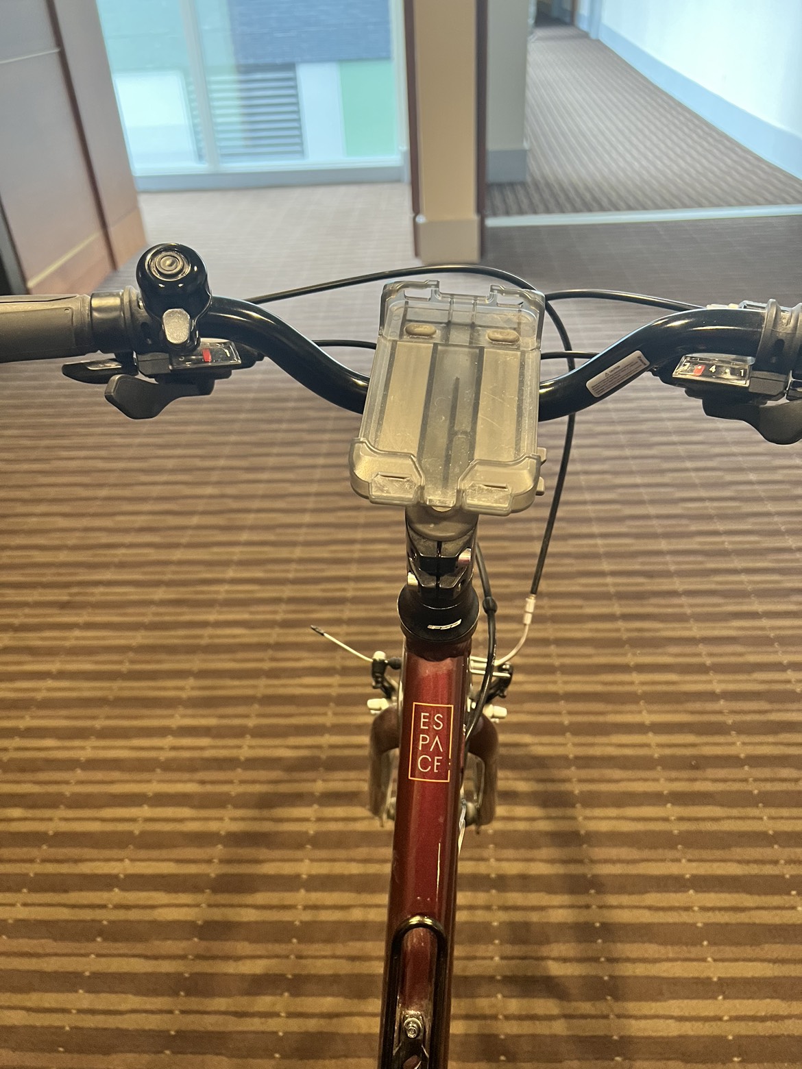Louis Garneau bike with accessories - photo 5