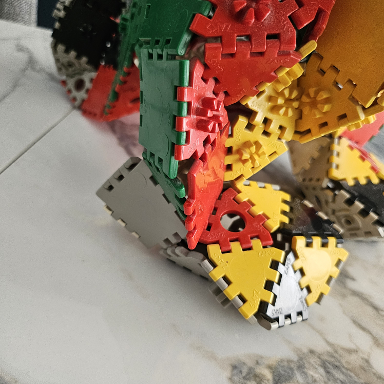 Vintage 80s Zaks Dragon Building Toy image indicator(5)