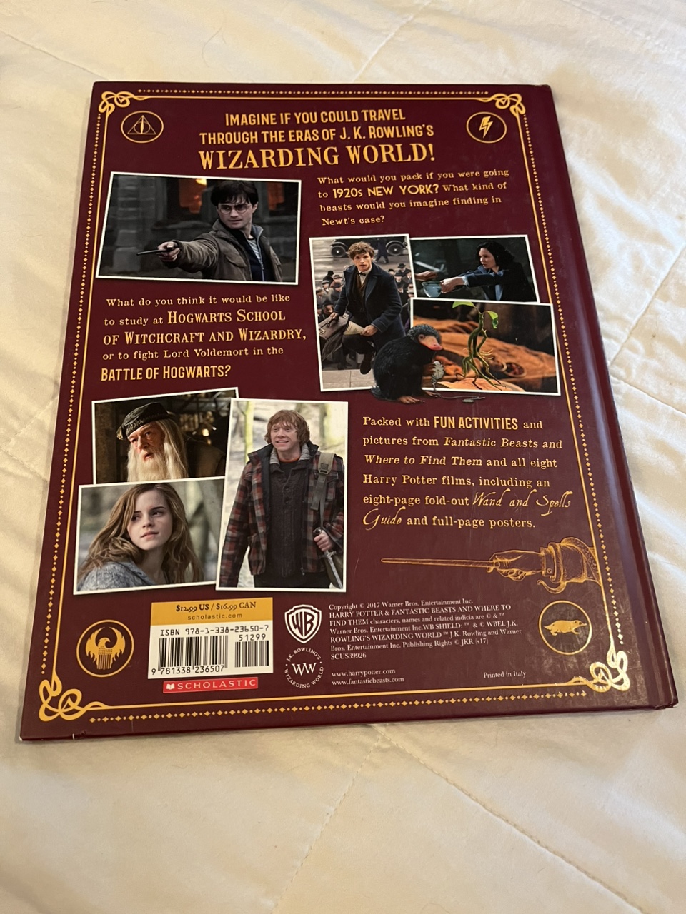 2 illustrated Harry Potter books image indicator(3)