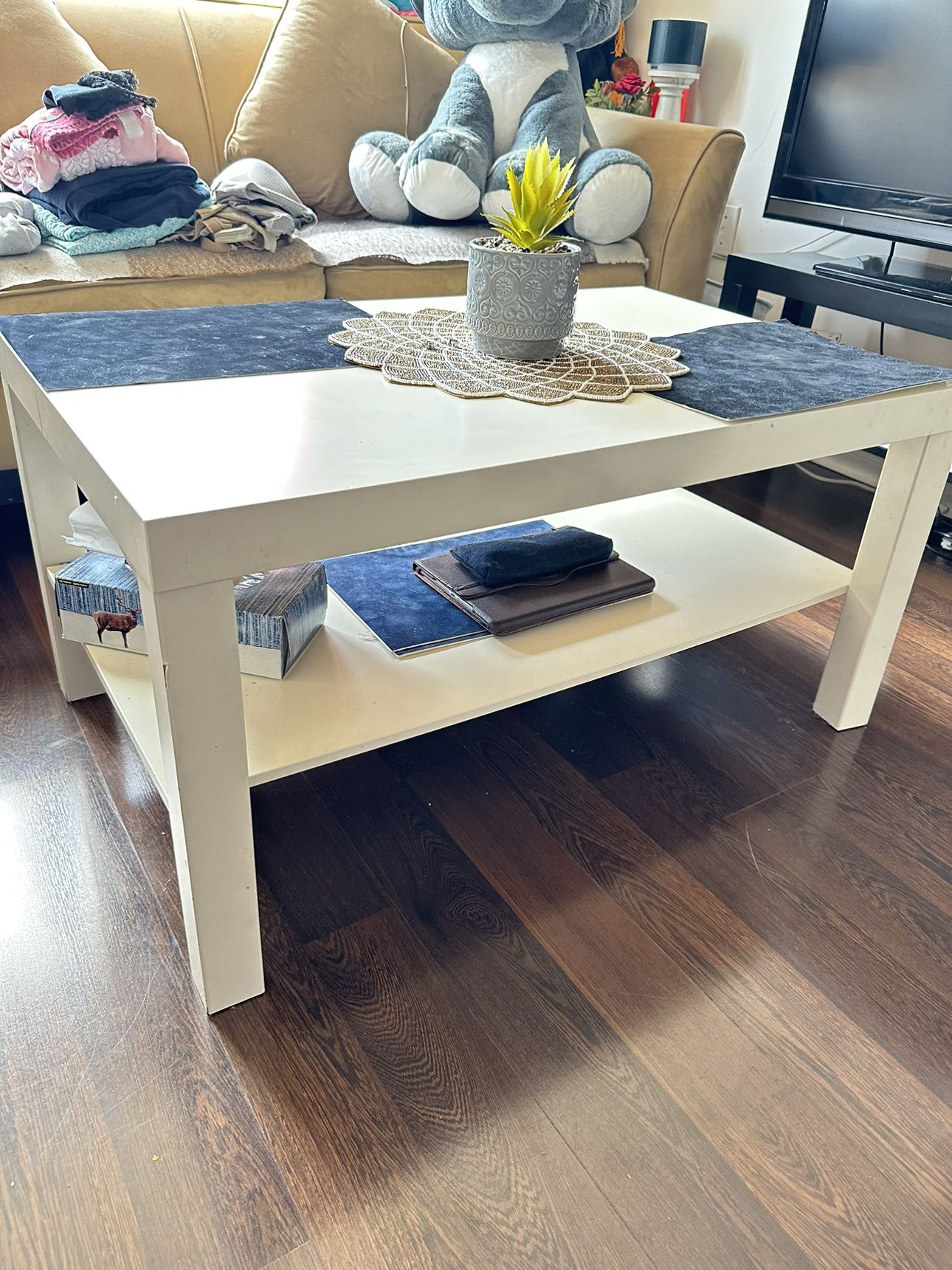 Center table ikea - photo 2