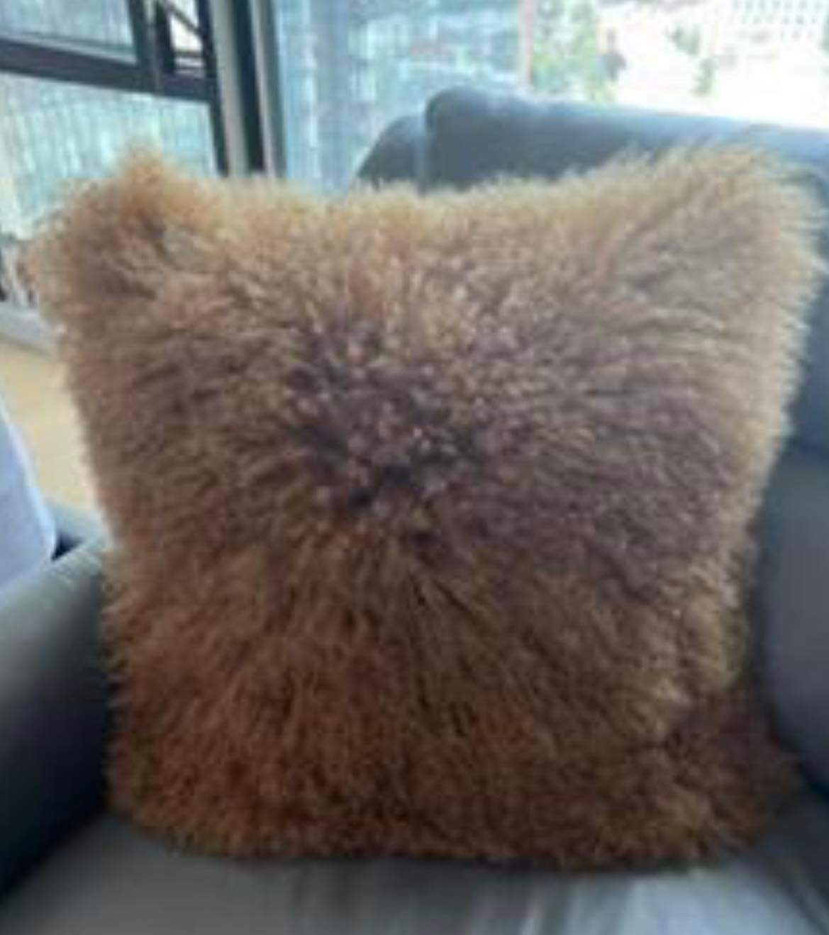 Mongoose hair pillows