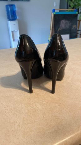 Jules + James Black Pumps 7 image indicator(2)