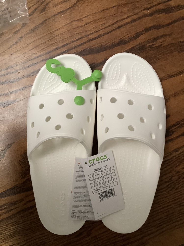 Brand new Crocs Slides Junior 6 or Women 7