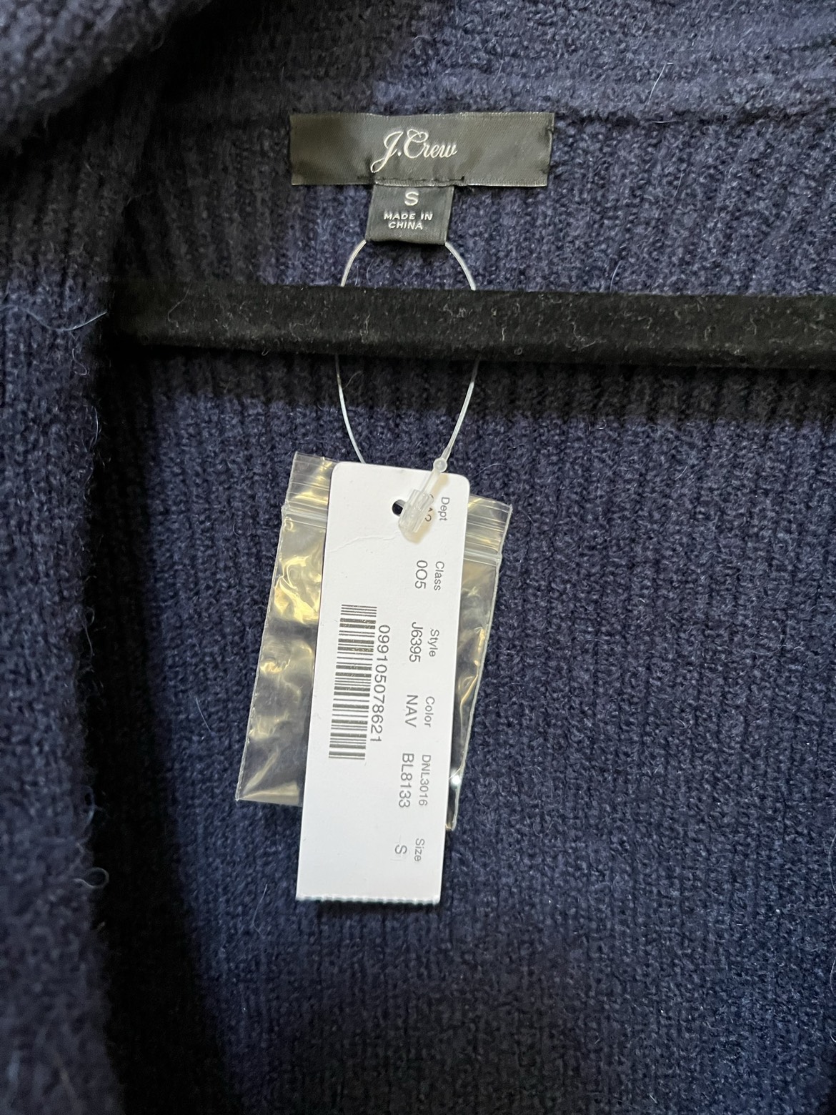 NWT double breasted sweater image indicator(3)
