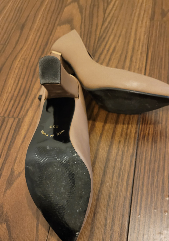 #Freecycle High heel image indicator(4)
