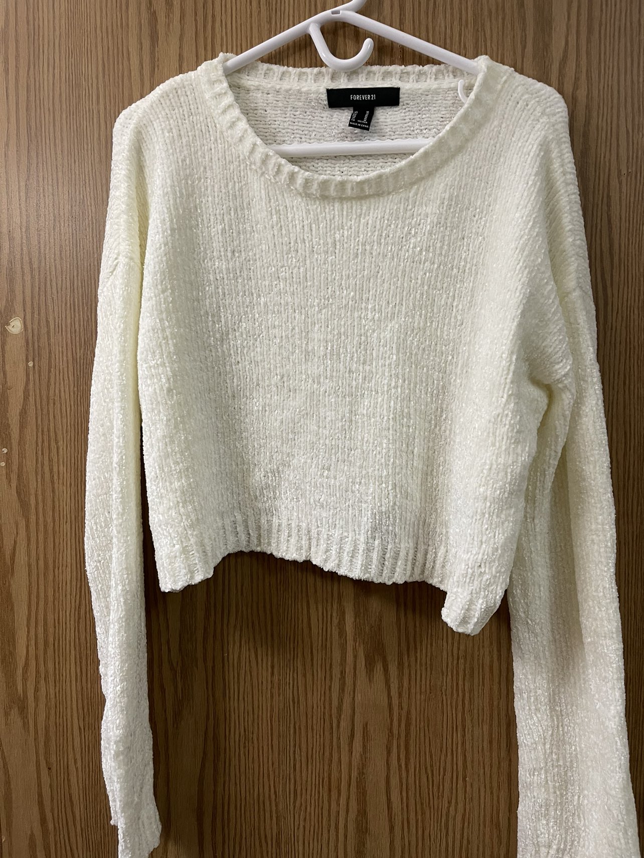 F 21 crop top long sleeve thumbnail