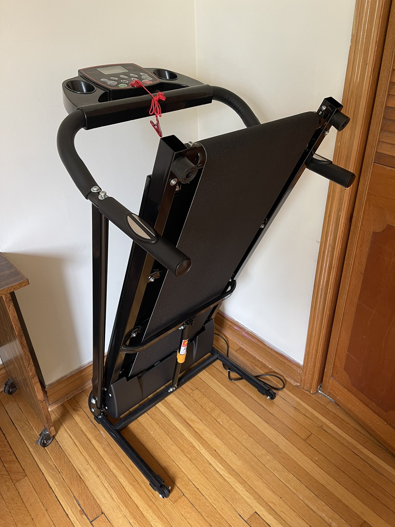 fold up treadmill thumbnail
