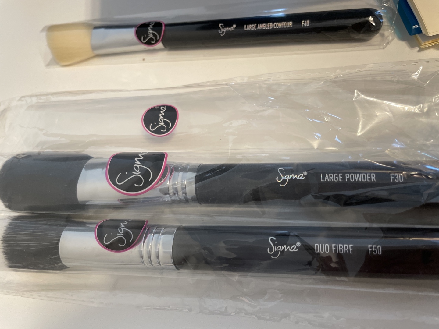 Brand New Sigma F30 LARGE POWDER BRUSH image indicator(2)