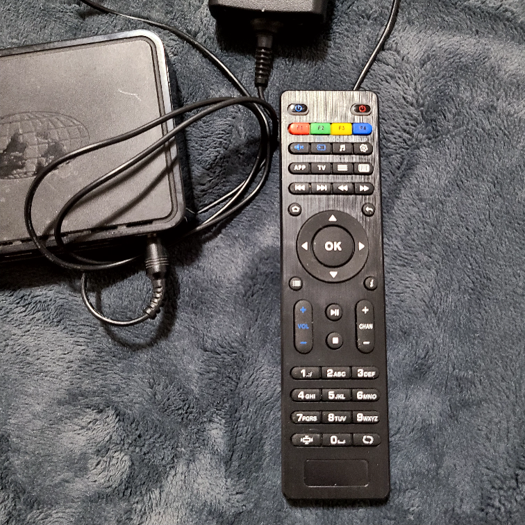 Ip tv box with remote - photo 2