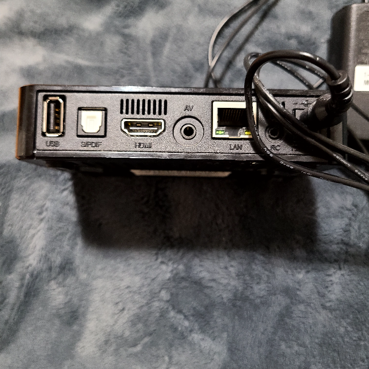 Ip tv box with remote - photo 3