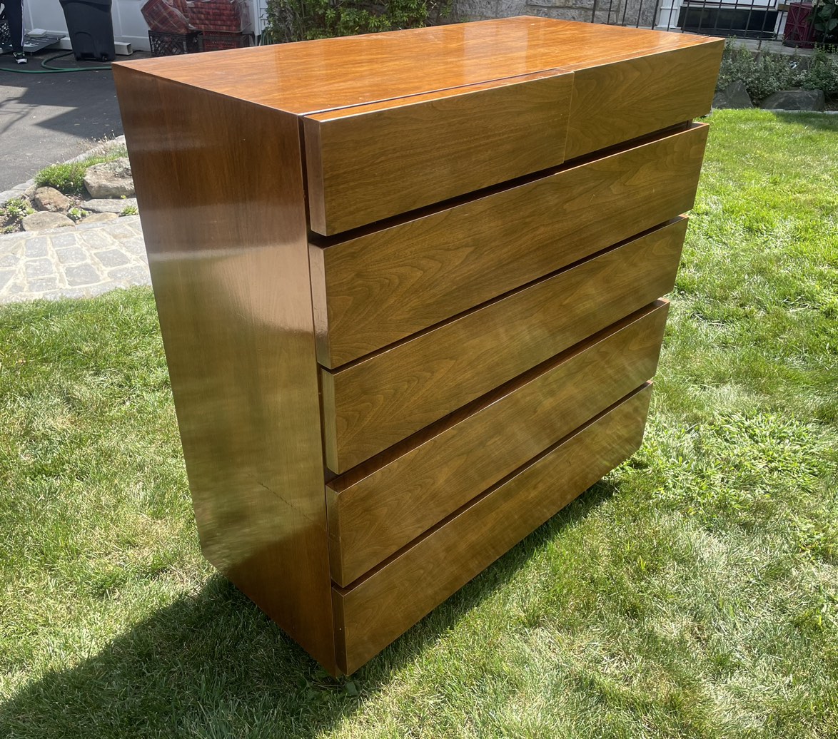 Mid-Century Modern American of Martinsville Highboy Dresser - photo 5