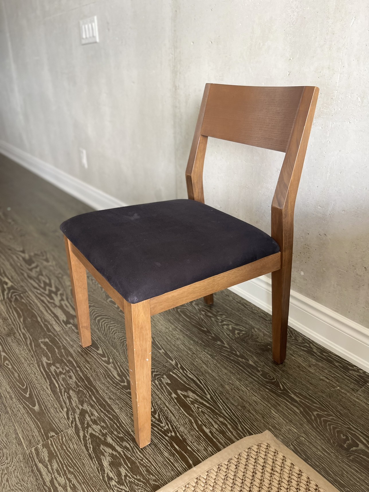 Pallister Furniture Chairs With Fabric Seat