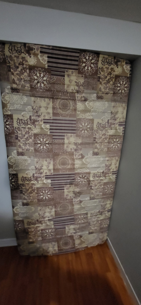 Basic twin mattress