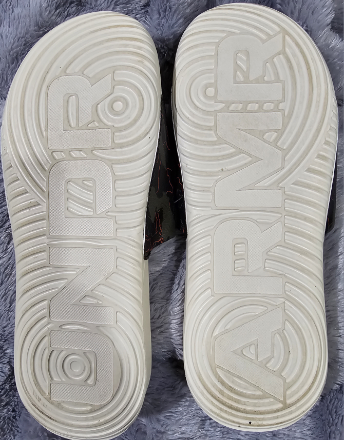 Mens Under Armour Slides Size 13 image indicator(2)