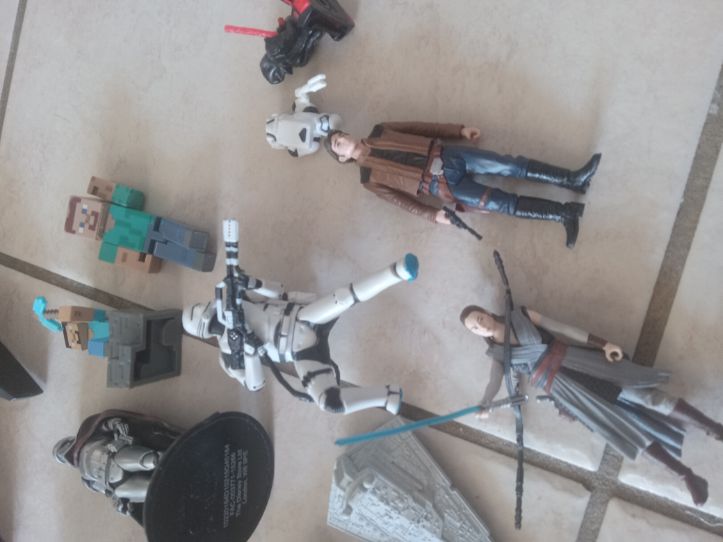 Star wars Figurines image indicator(2)