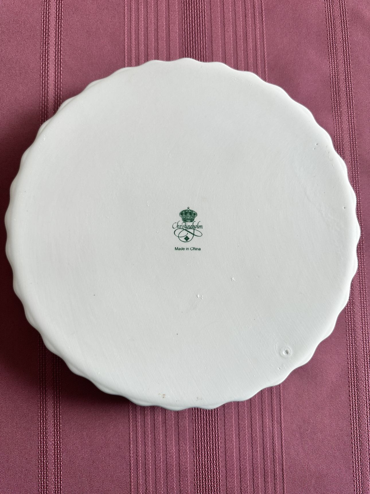 Christine Holm Porcelain Rose Bud Fluted Pie Plate - photo 3