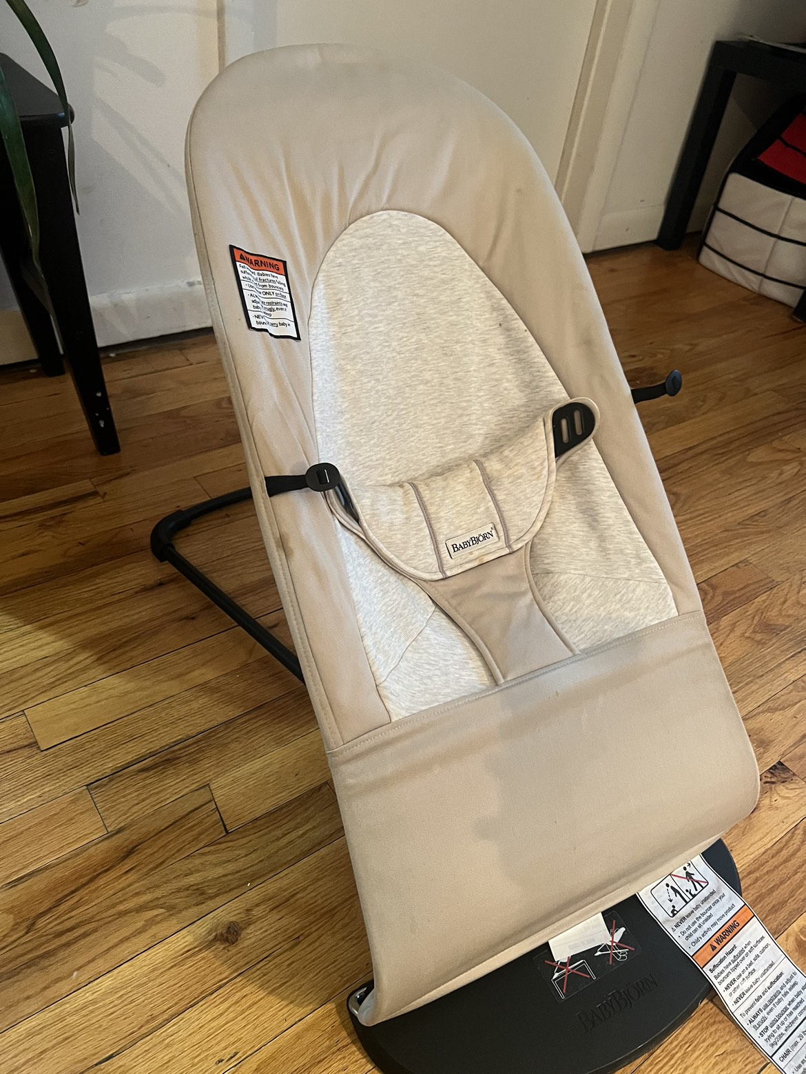 Baby bouncer