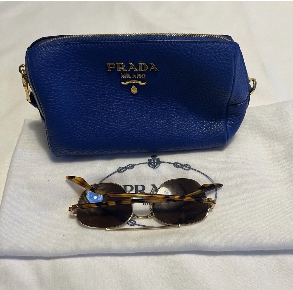 Prada leather pouch (brand new) image indicator(2)
