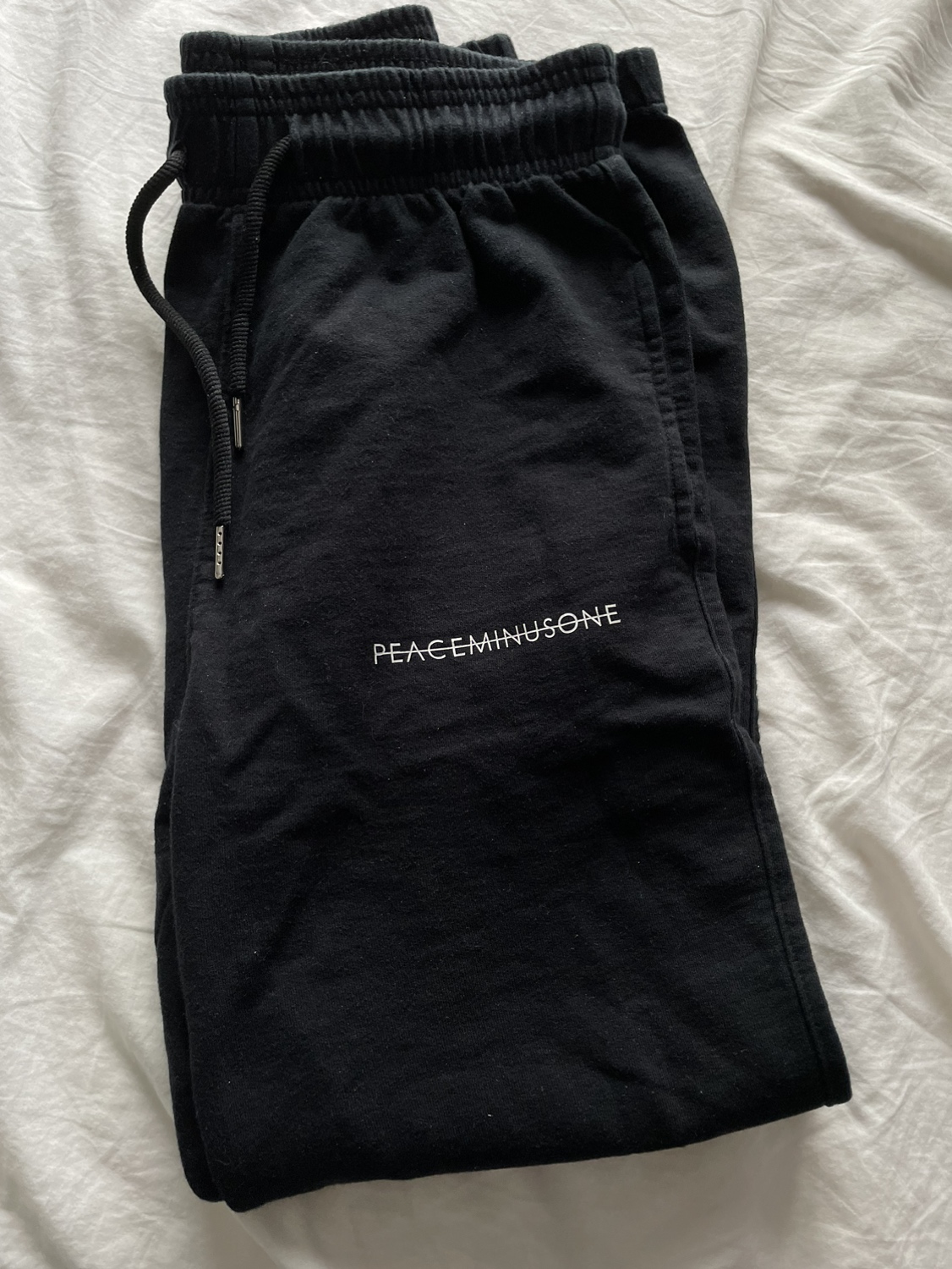 PeaceMinusOne KPOP Black Sweatpants thumbnail