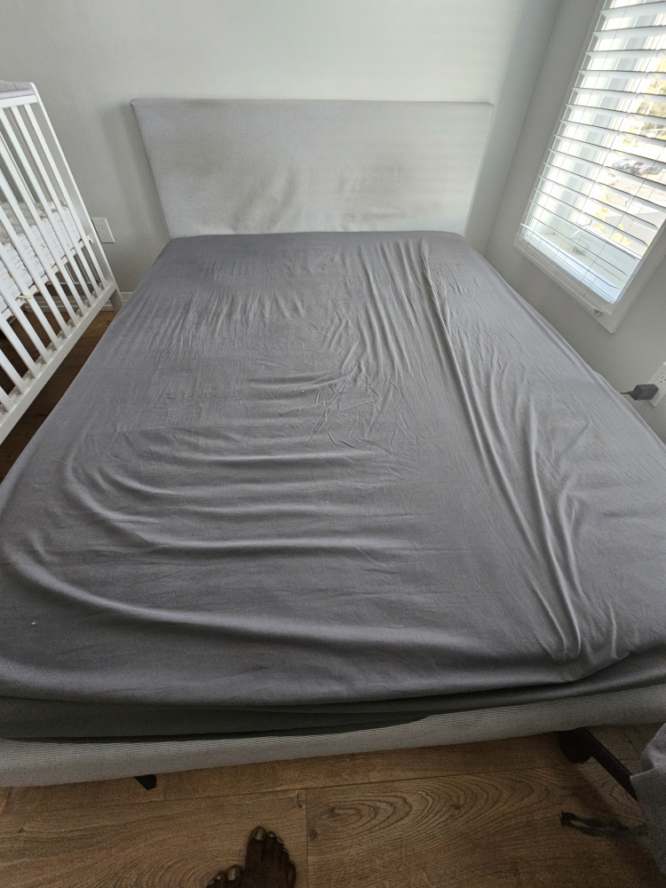 Grey queen size bed and mattress - photo 2