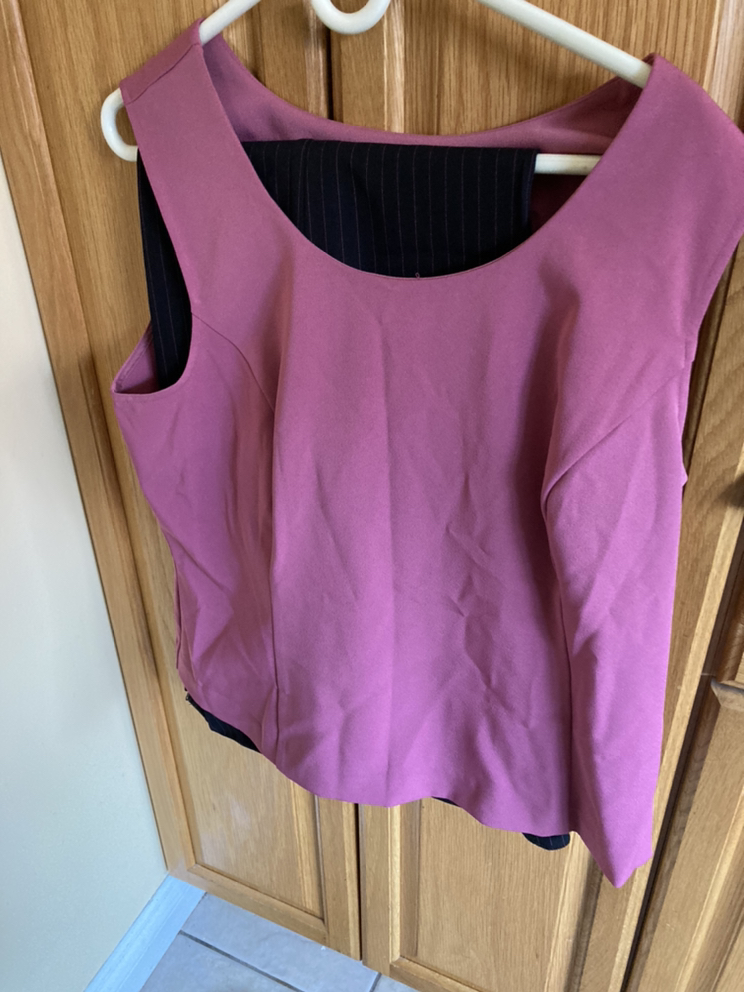 3 Psc ladies pant jacket blouse 2 different colours image indicator(4)