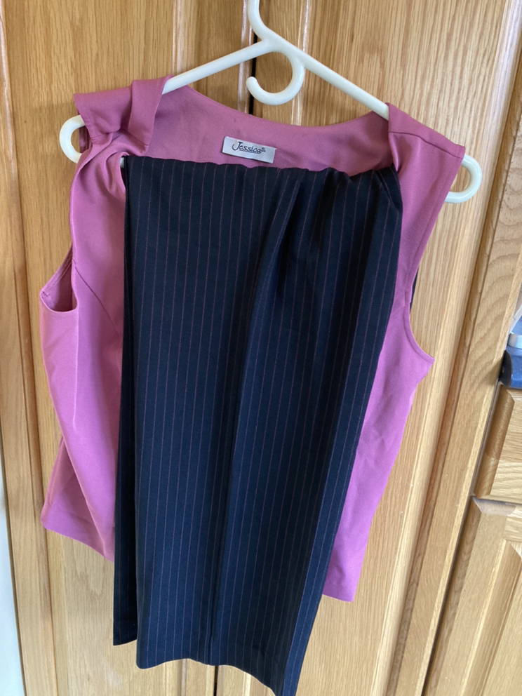 3 Psc ladies pant jacket blouse 2 different colours image indicator(3)