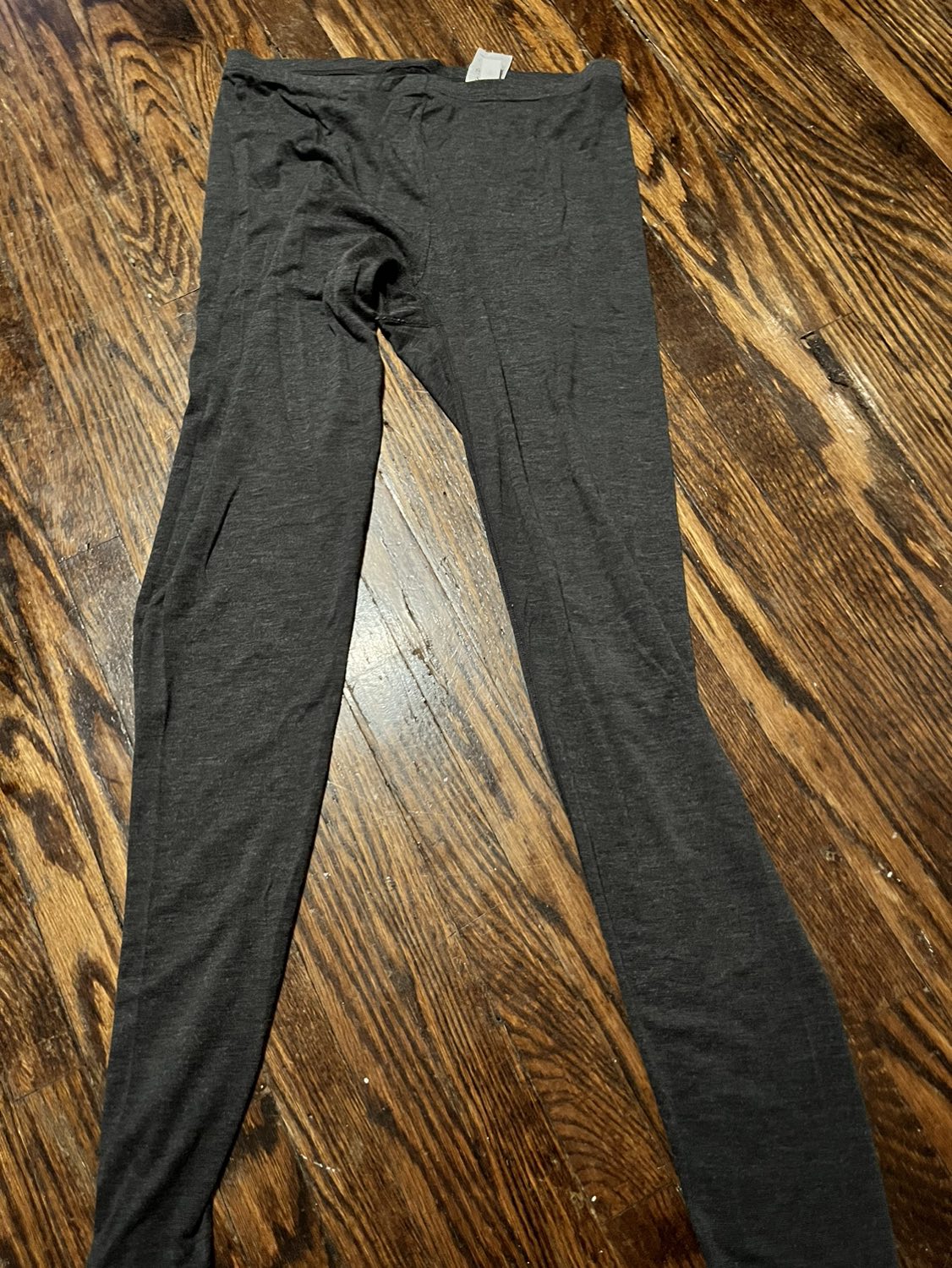 Grey heattech leggings thumbnail