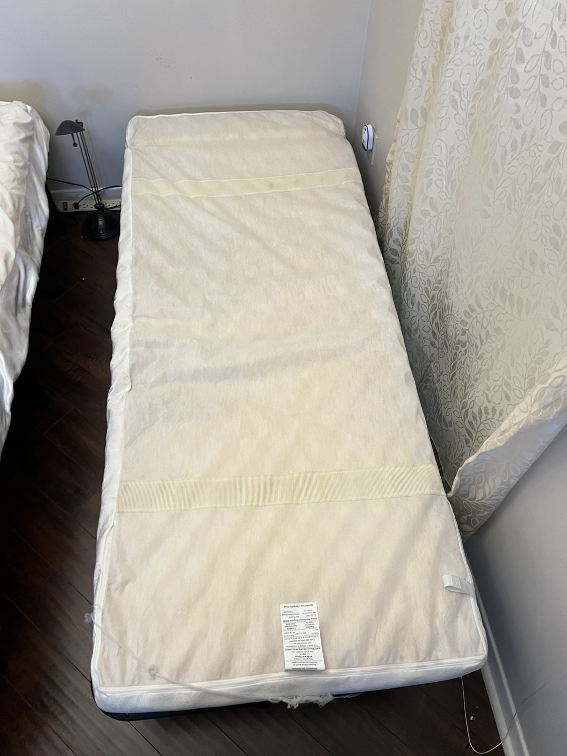 Foldable bed/cot with mattress - photo 3