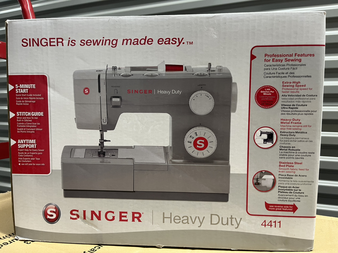 Singer heavy duty sewing machine 4411
