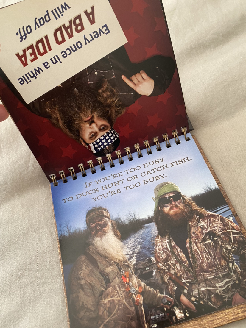 #freecycle. duck Dynasty booklet image indicator(3)