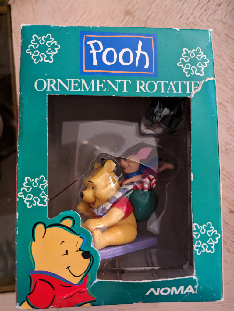 🎁 Xmas 🎄 tree ornaments - Winnie the Pooh image indicator(5)