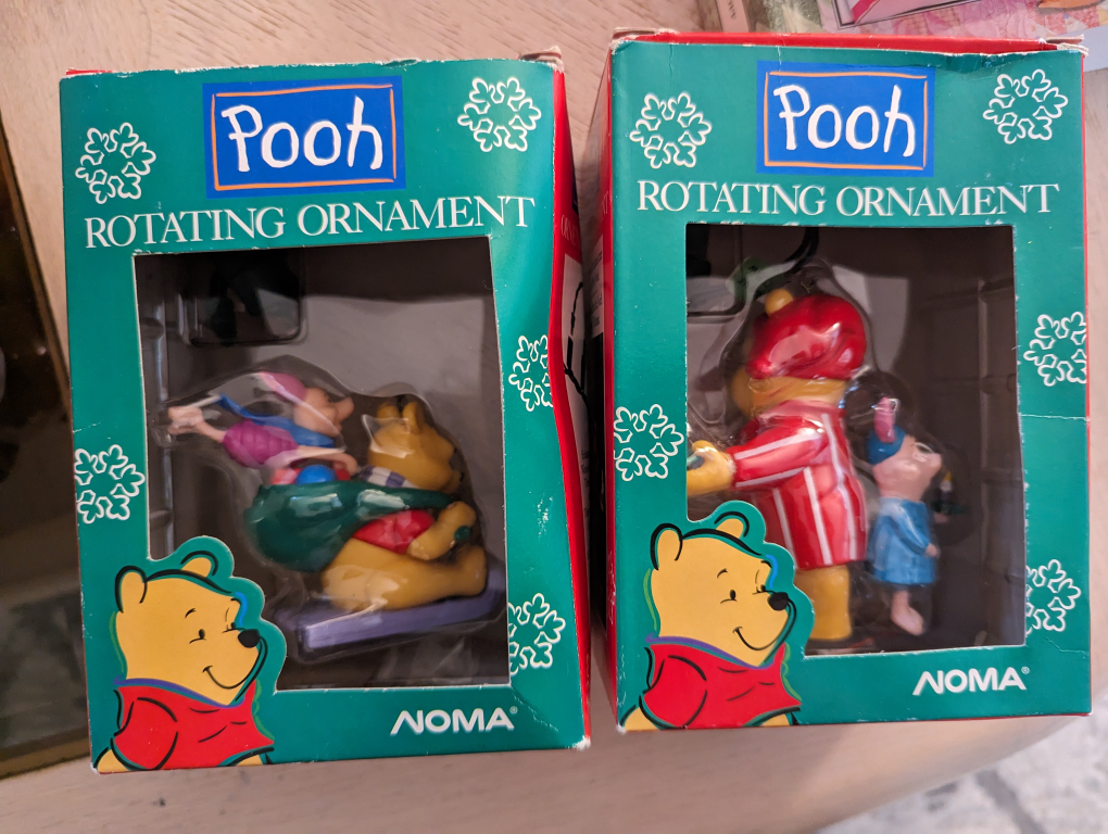 🎁 Xmas 🎄 tree ornaments - Winnie the Pooh image indicator(2)