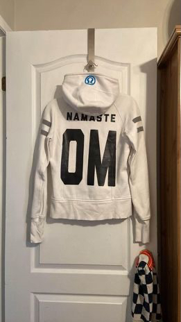 Limited Edition Lululemon Scuba Size 8 image indicator(2)