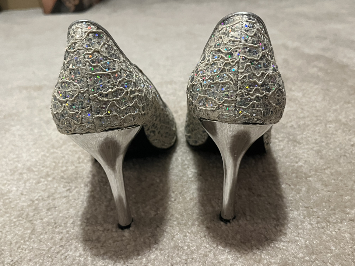 Touch ups glitter & lace type heel sz 8 - photo 4