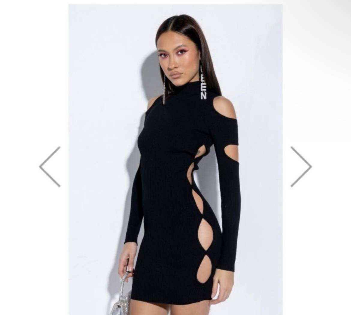 Akira dress image indicator(3)