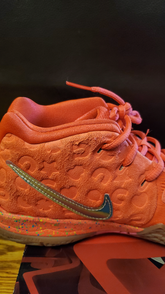 Kyrie 4 Lucky Charms image indicator(6)