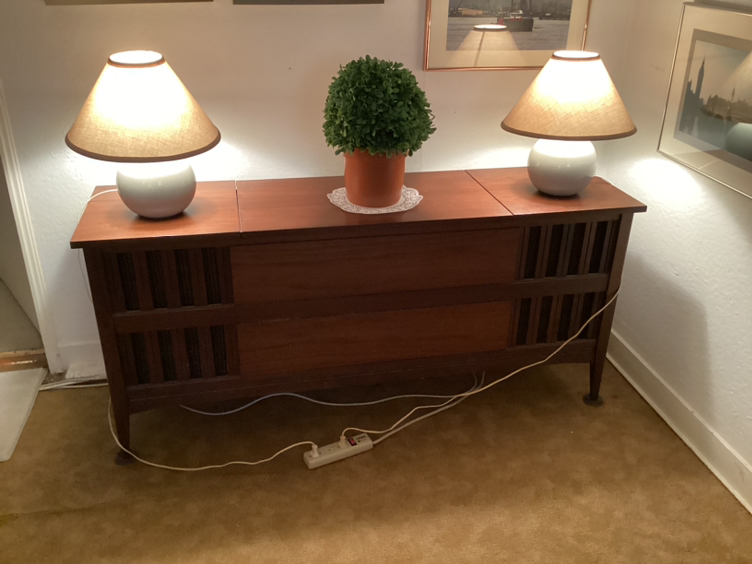 MCM Stereo Console