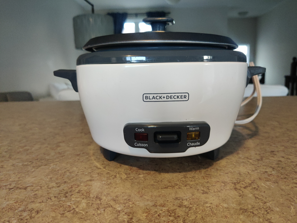 Black & Decker Non-Stick Rice Cooker & Steamer White, 6 Cups