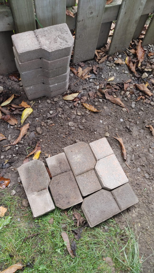 Pavers or edge stones - photo 2