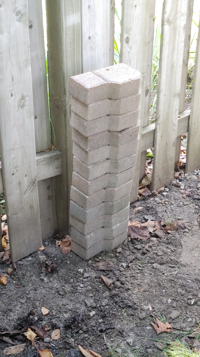 Pavers or edge stones - photo 3