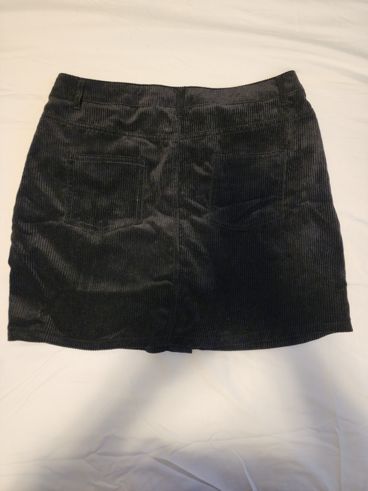 Black Suede Skirt - L image indicator(3)