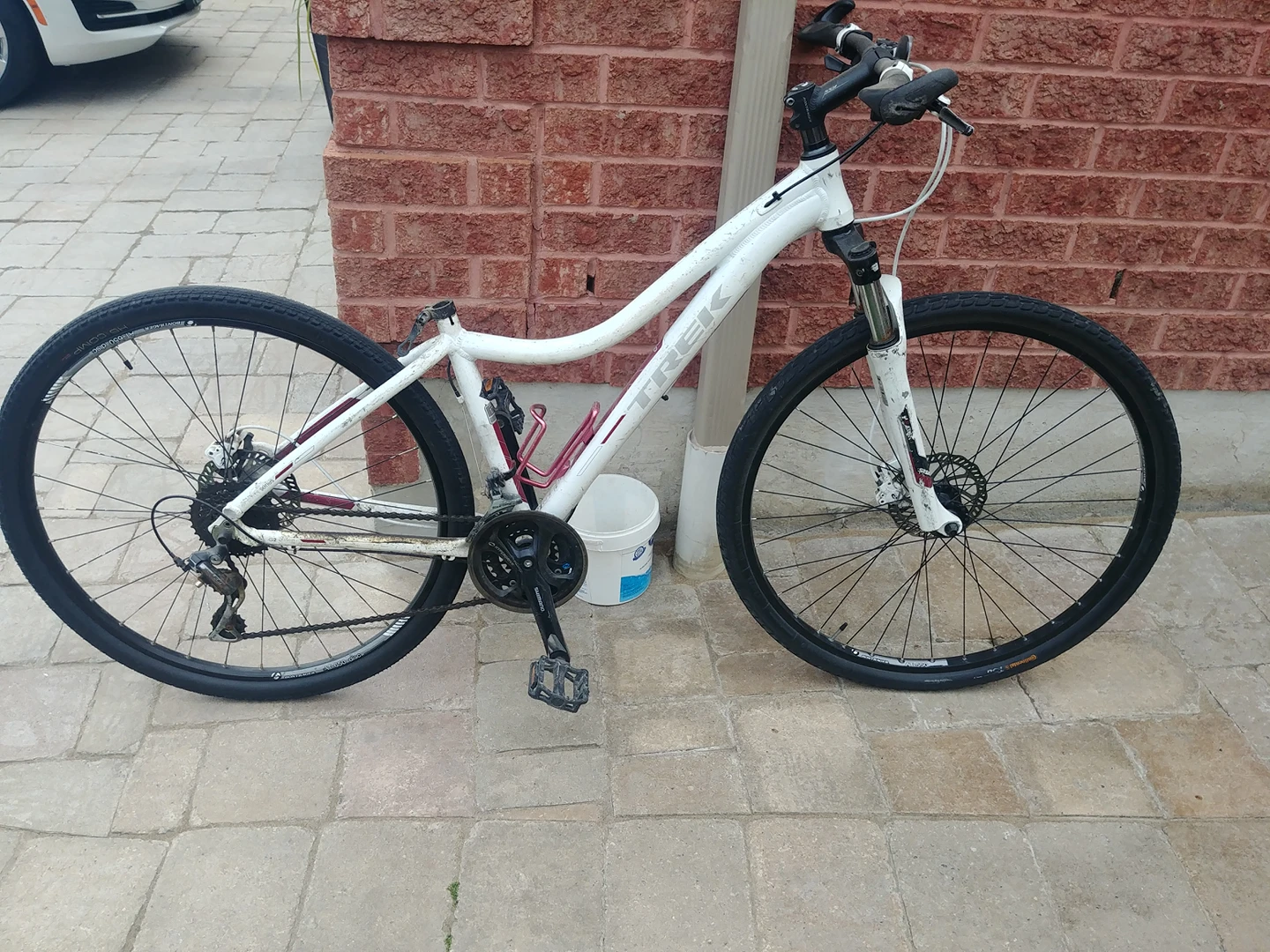 Trek Cali bike thumbnail
