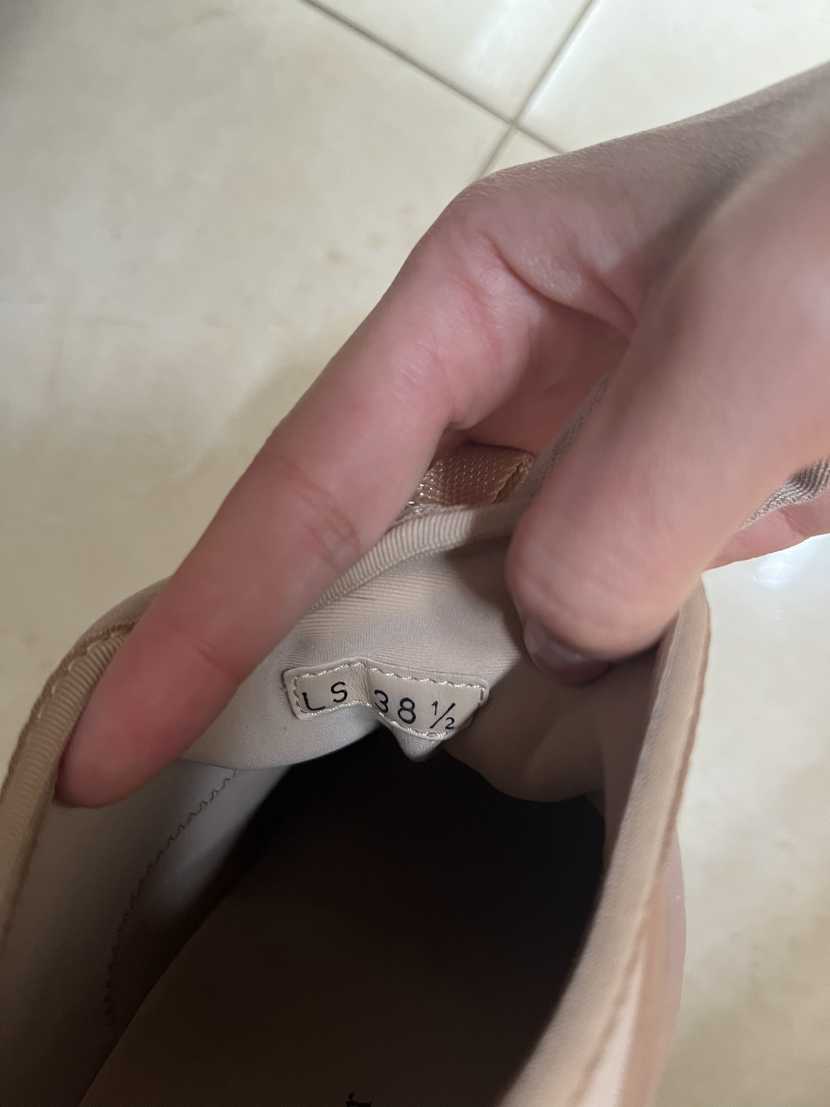 Authentic Dior beige sneakers - photo 4