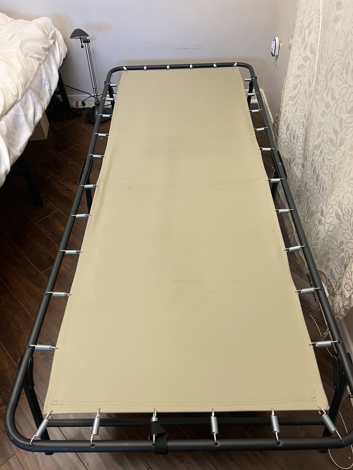 Foldable bed/cot with mattress - photo 2